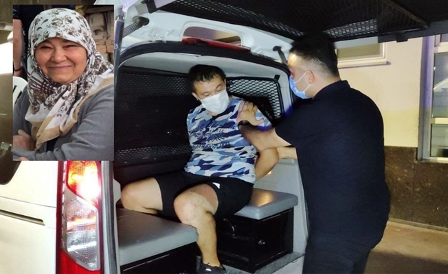 Yaşlı Annesinin Boğazını Keserek Öldürdü!