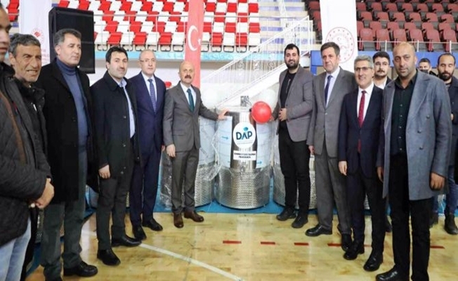 Ağrı#039;da süt soğutma tankı dağıtım töreni düzenlendi