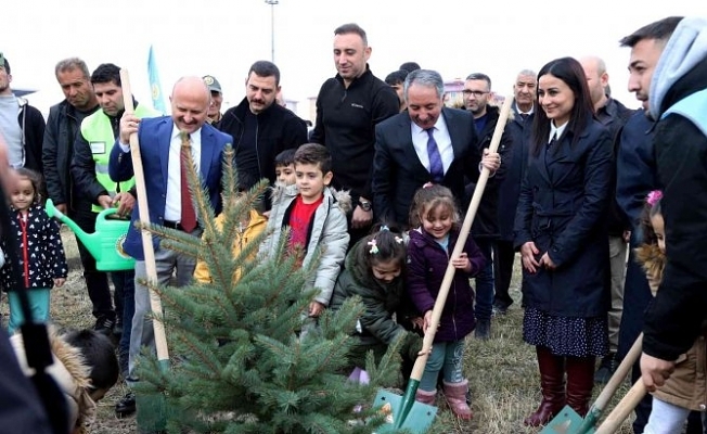 Ağrı#39;da fidan dikme etkinliği gerçekleştirildi