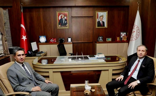 Abdulmelik Taşkın#039;dan Hasan Kökrek#039;e ziyaret