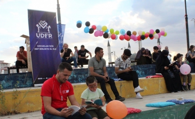Ağrıda çocuklar Kitap Okuma Gününü kutladı