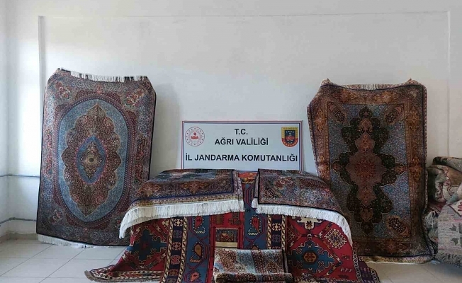 Ağrıda İran halıları ele geçirildi