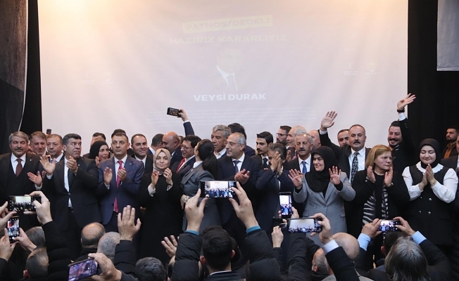AK Parti Ağrıda adaylarını tanıttı