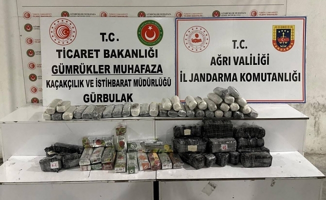 Doğubayazıtta Gürbulak Sınır Kapısında Uyuşturucu Operasyonu: 18 Kilo Esrar ve 70 Bin Hap Ele Geçirildi