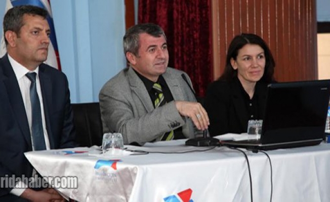 Ağrı İbrahim Çeçen Üniversitesinde Farabi Değişim Programı Bilgilendirme Toplantısı Yapıldı