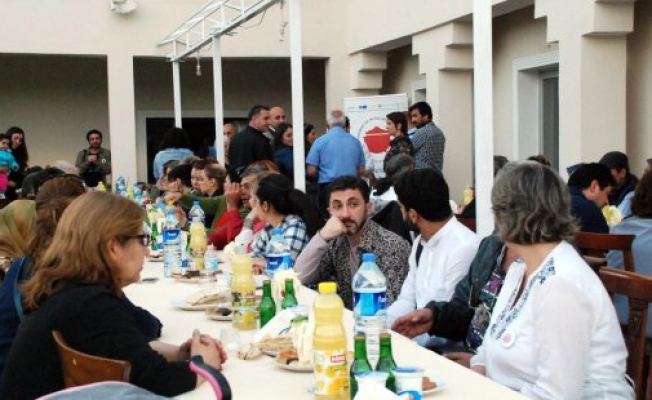 Karsta Beraber Az mı Tuz Ekmek Yedik projesi
