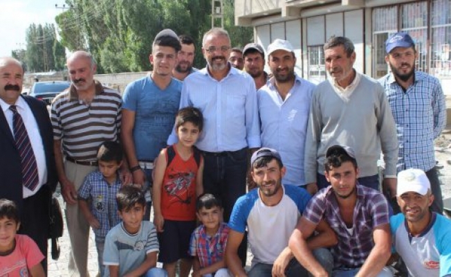 Ağrıda Yol Yapım Çalışmaları