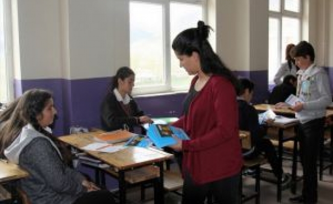Başkale Belediyesinden Uyuşturucuyla Mücadele Çalışması