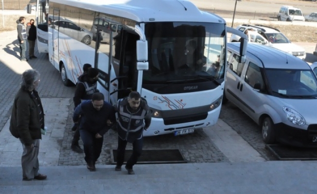 Karsta FETÖ Operasyonu:11 hakim ve savcı tutuklandı