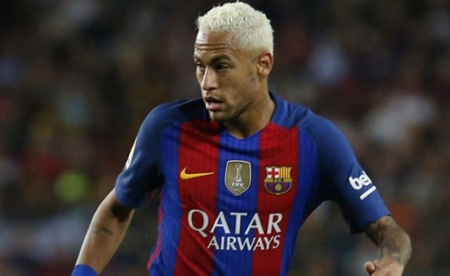 Barcelona, Neymar cuma günü sözleşme yenileneceğini resmen açıkladı !