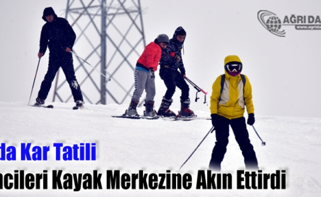 Ağrıda Kar Tatili Öğrencileri Kayak Merkezine Akın Ettirdi