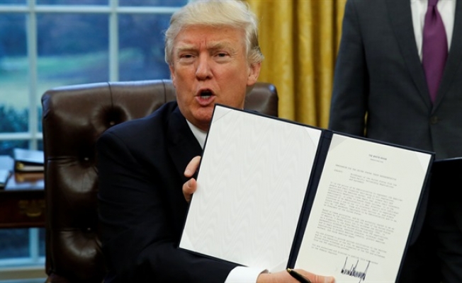 Trump Trans-Pasifik Anlaşmasından çıkma kararını imzaladı !