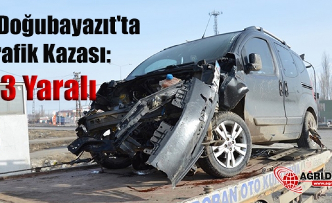 Ağrı Doğubayazıtta Trafik Kazası: 3 Yaralı