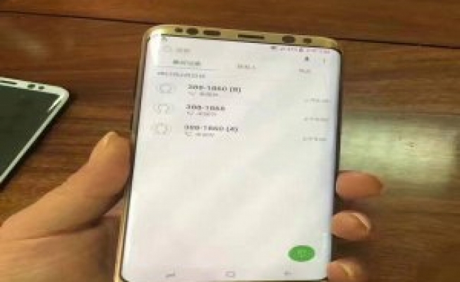 Üç Galaxy S8: Mavi, Gri, Gümüş