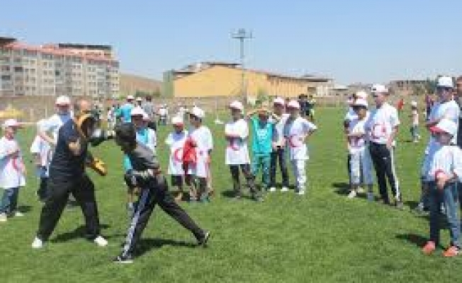 Muşta Yaz Spor Kursları Başladı