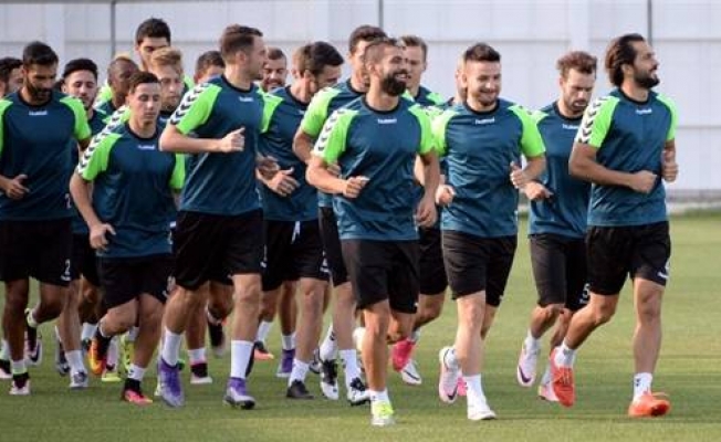 Atiker Konyasporda Yeni Sezon Hazırlıkları Devam Ediyor !