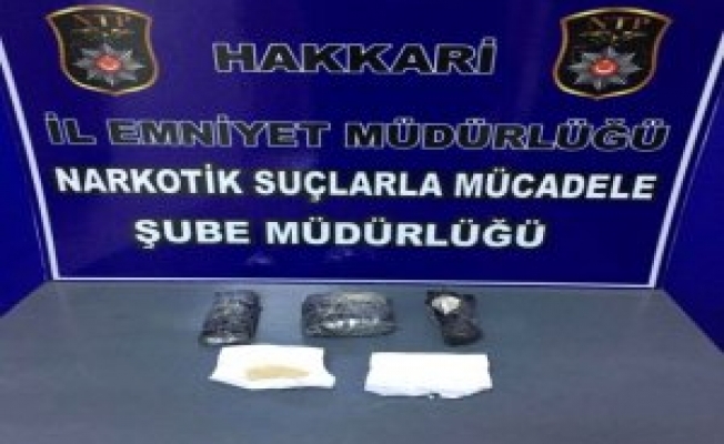Hakkari Narkotikten Uyuşturucu Operasyonu