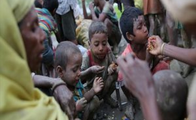Myanmar Arakana İnsani Yardımlara İzin Vermiyor