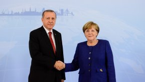 Cumhurbaşkanı Erdoğan, Merkel ile görüştü